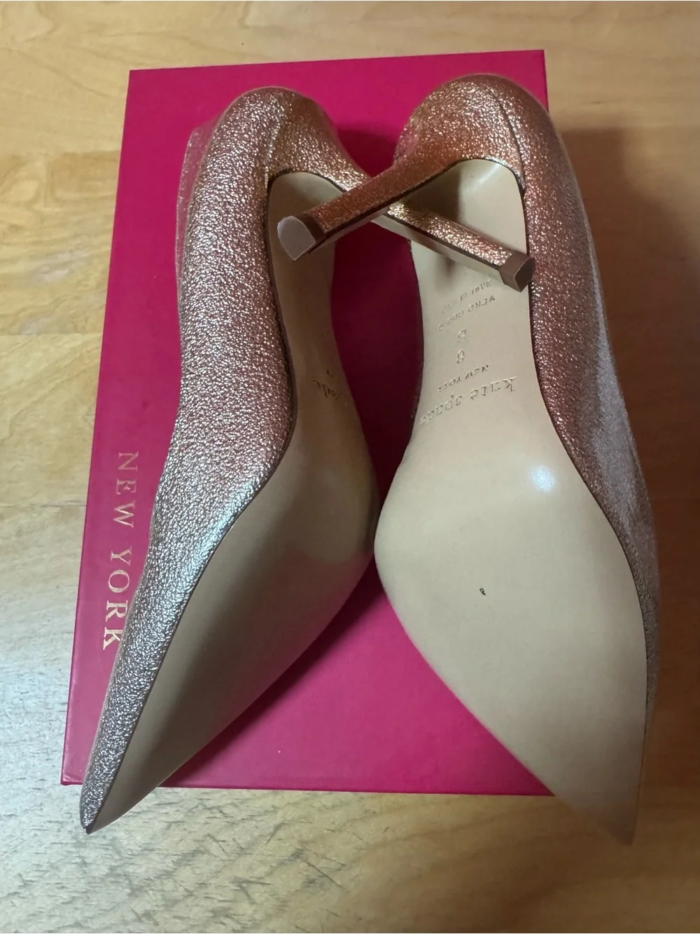 Kate Spade Larisa Metallic Patent Leather Pumps Heels Size 8 Made in Italy